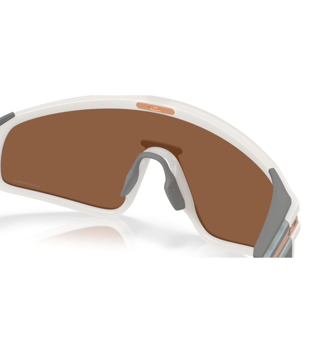 NOVEDAD - Oakley Latch Panel